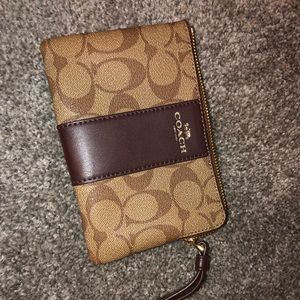 AUTHENTIC coach wristlet!